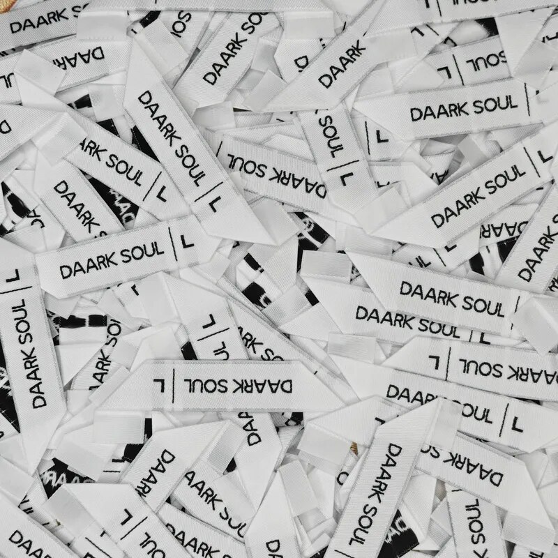 METER FOLD WOVEN LABEL image 1