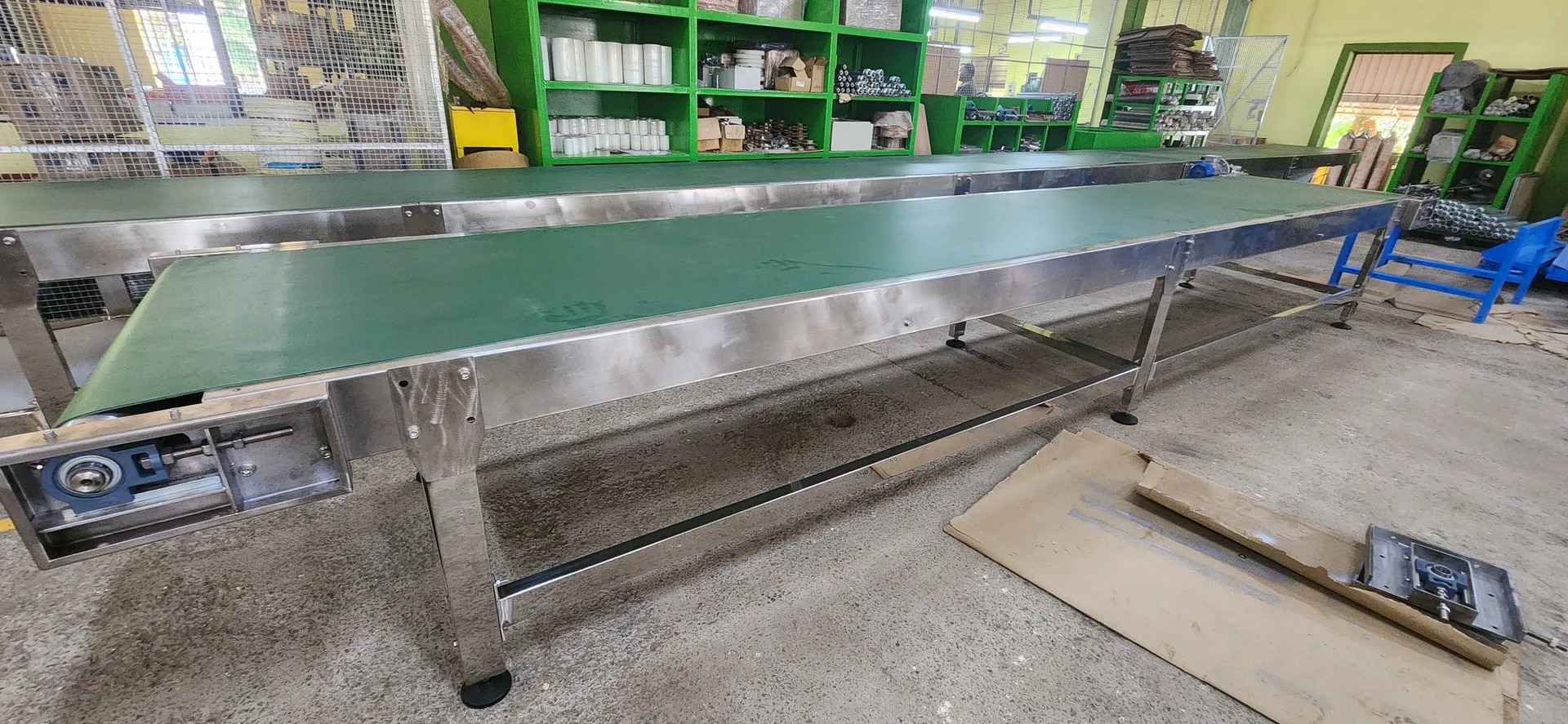 SS FLAT BELT CONVEYOR image 1