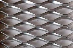 Expanded Aluminium Mesh image 1