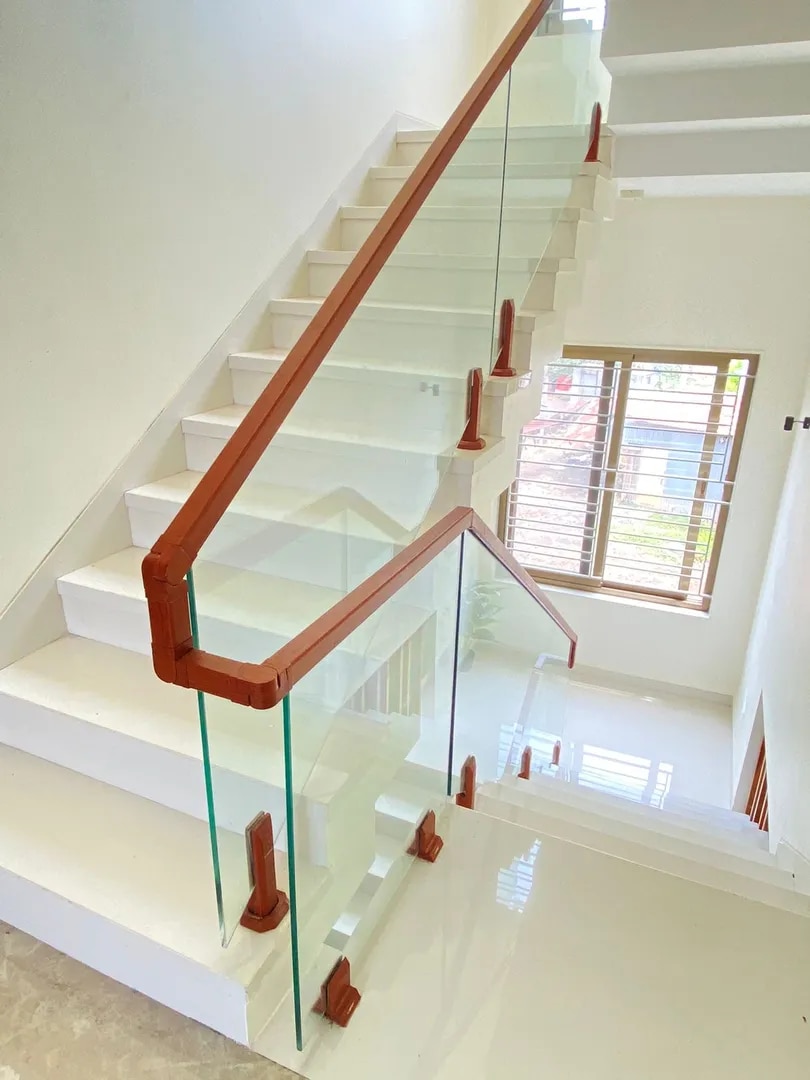 Staircase Railing image 1