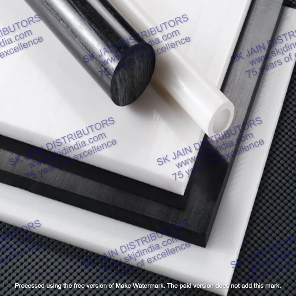 POLYETHYLENE TEREPHTHALATE / PET image 1