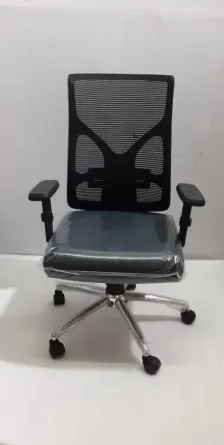 Fabric Low Back Office Fixed Arm Revolving Chair image 1