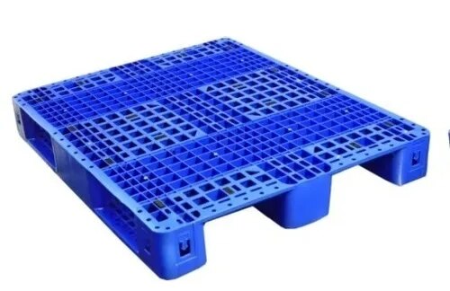 Two Way Perforated Top Injection Molding Pallets image 1