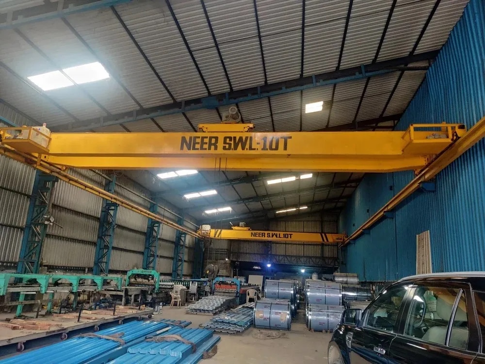 Workstation Crane image 1