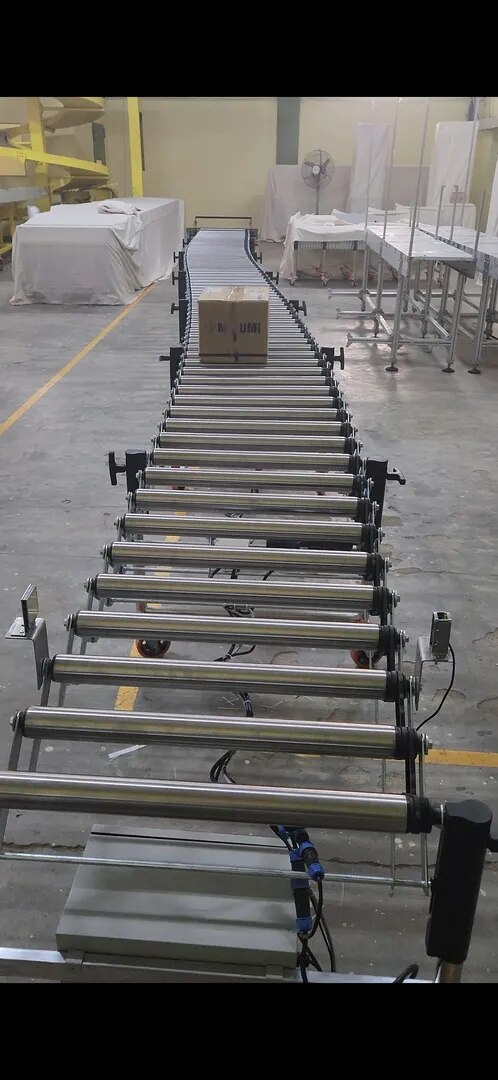 EXPANDABLE ROLLER CONVEYOR image 1