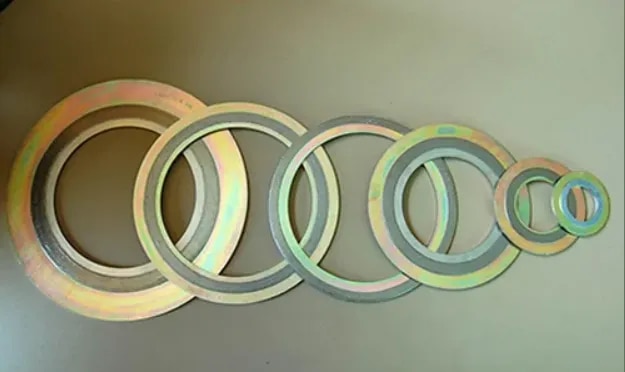 Metal Spiral Wound Gasket image 1