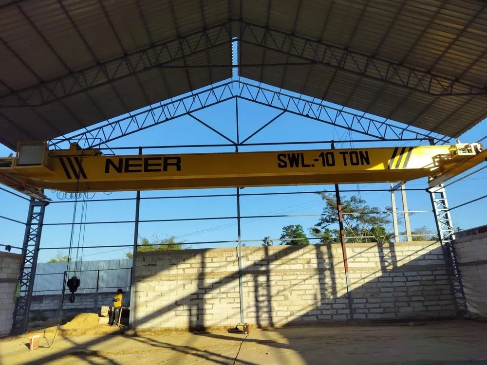 Double Girder Overhead Crane image 1