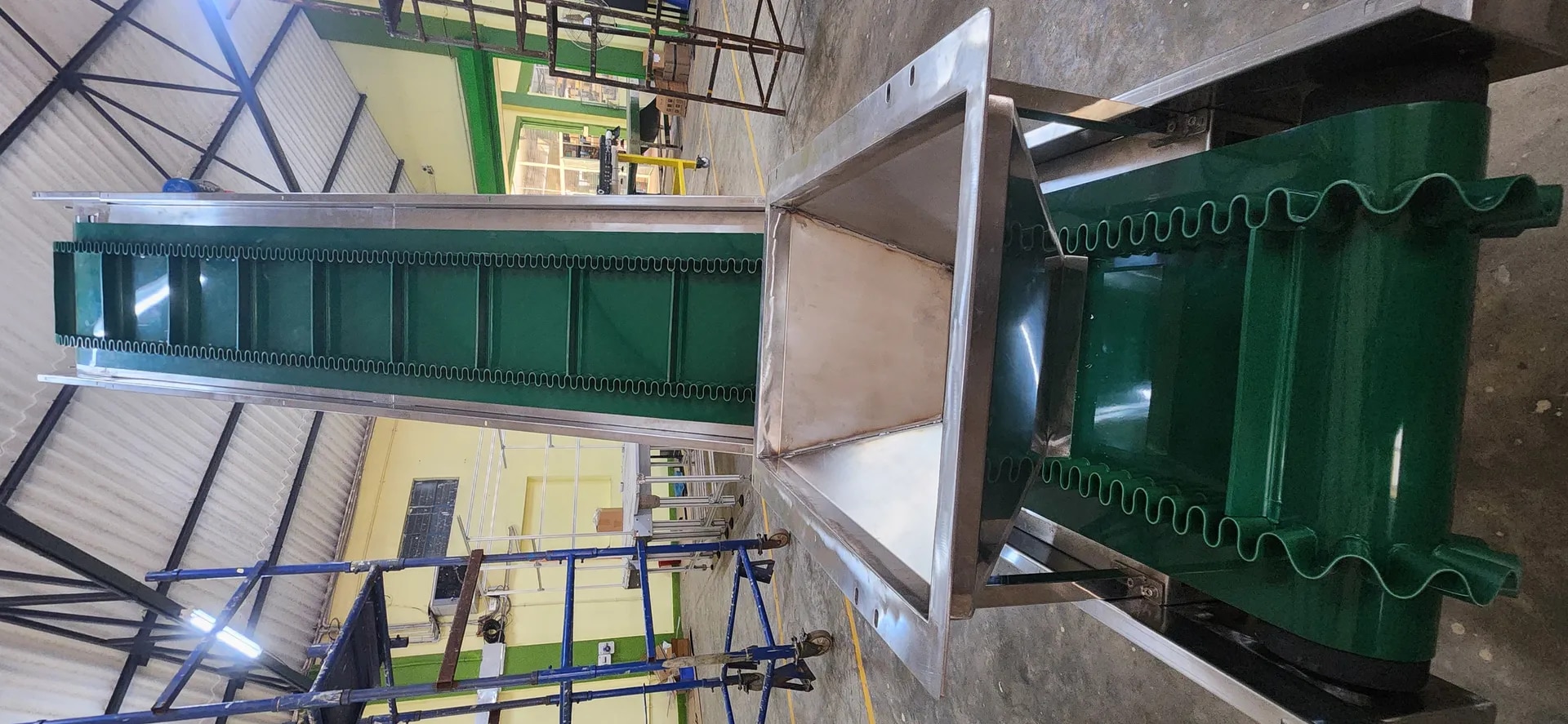 SOLID WASTE BELT CONVEYOR image 1