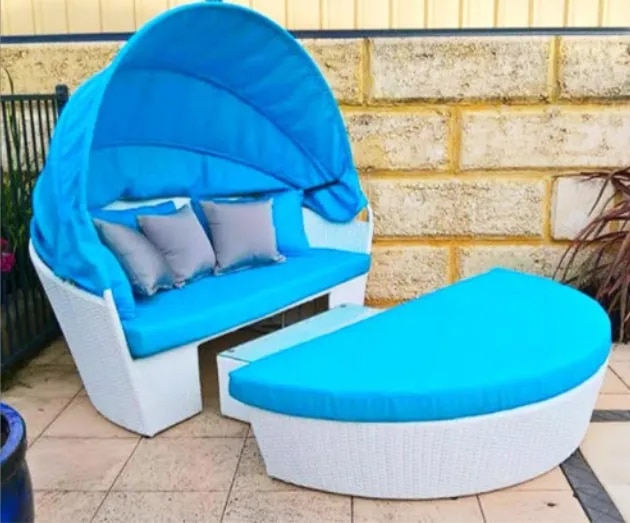 Modern Outdoor Wicker Sunbed image 1
