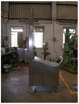 Intermediate Product Container Lifter image 1