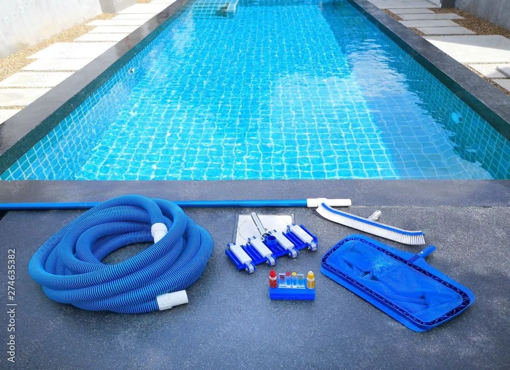 Pool accessories image 1