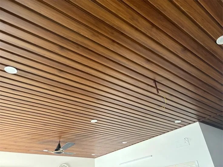 Pare Soffit Ceiling image 1