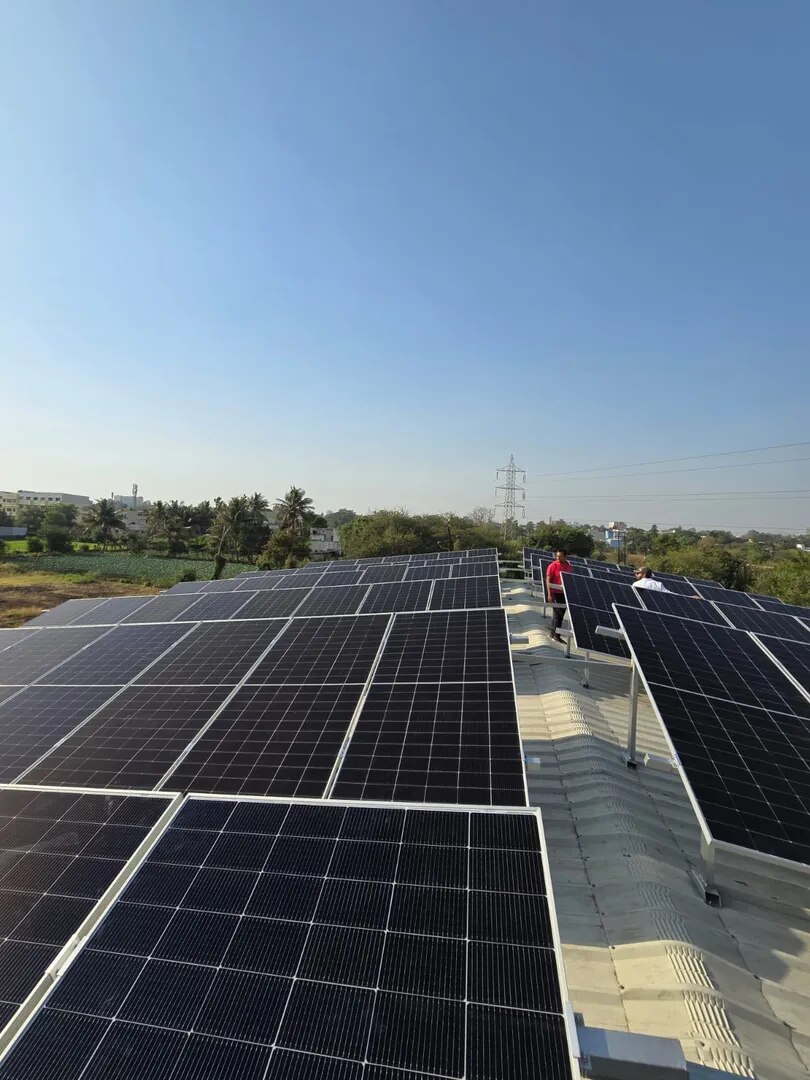 Commercial Solar Power Plant image 1