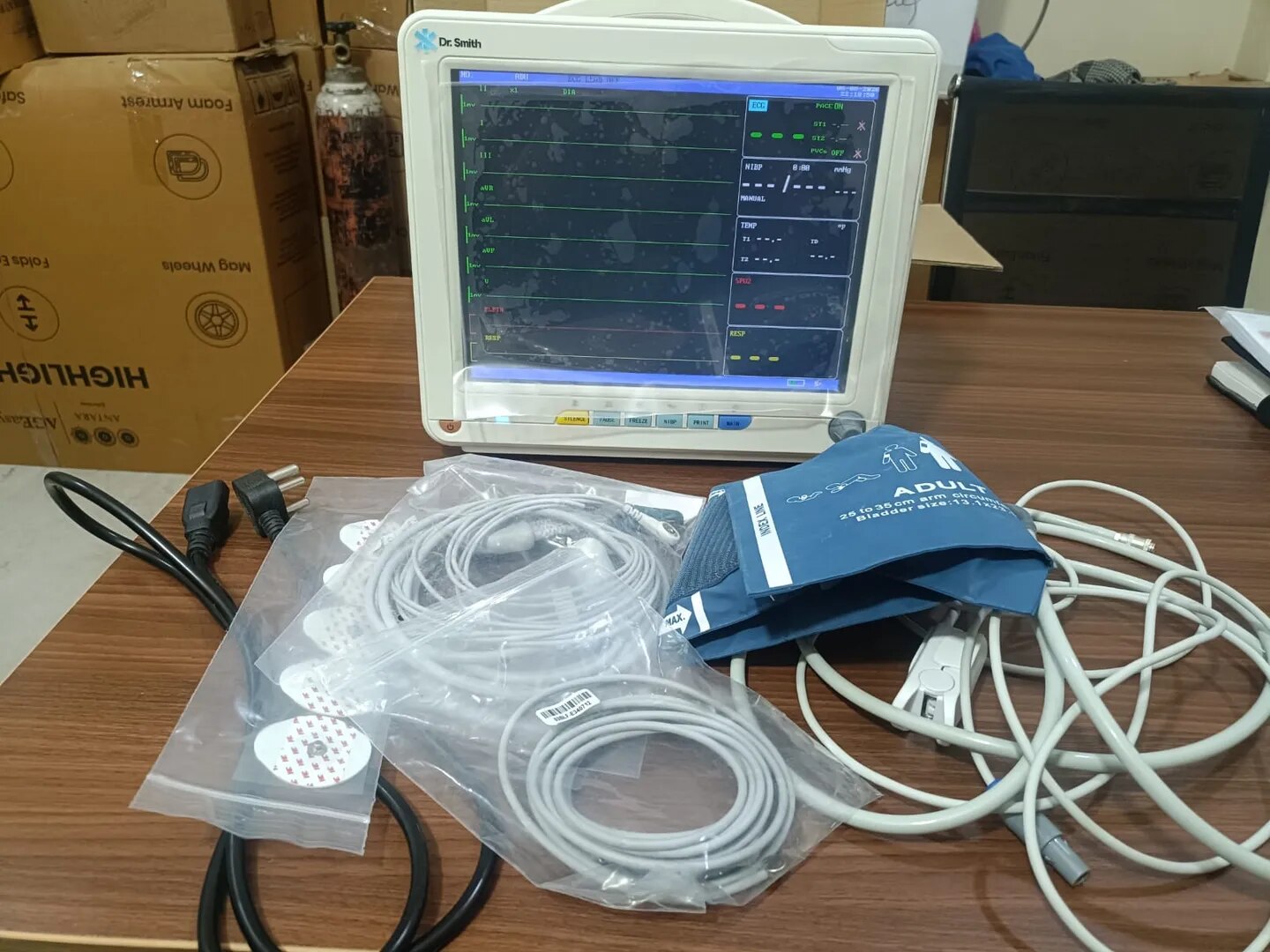 Dr. Smith 5 Para Patient Monitor image 1