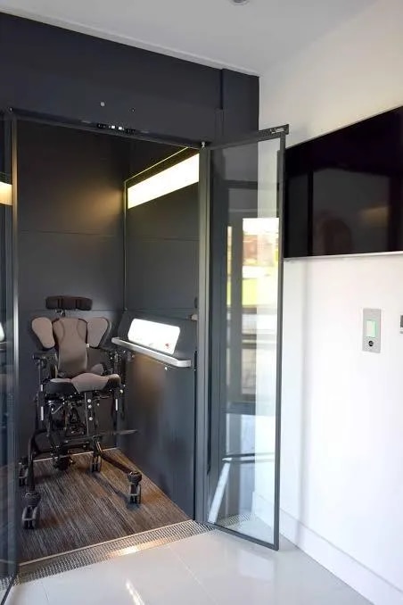 Access & Home Lift image 1