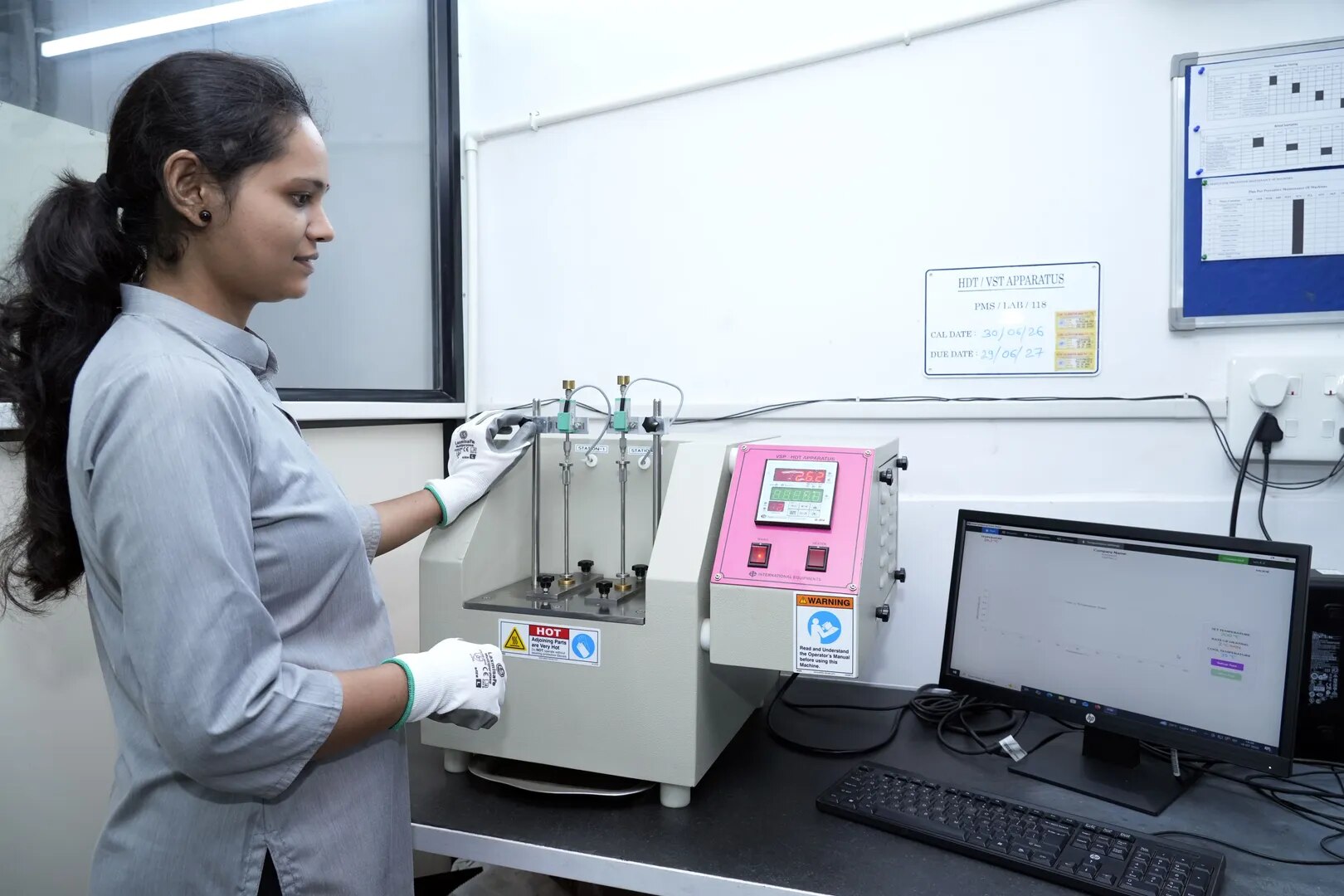 Heat Deflection Temperature (HDT) / Vicat Softening Temperature (VST) TestTest (Polymer) image 1