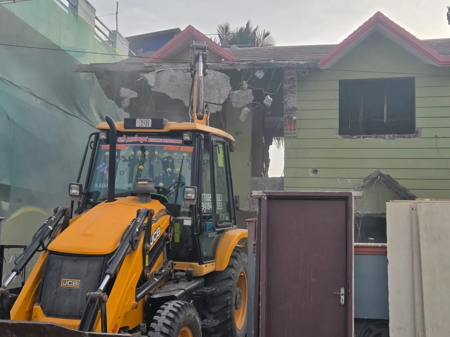 Building Demolisher in Cuddalore image 1