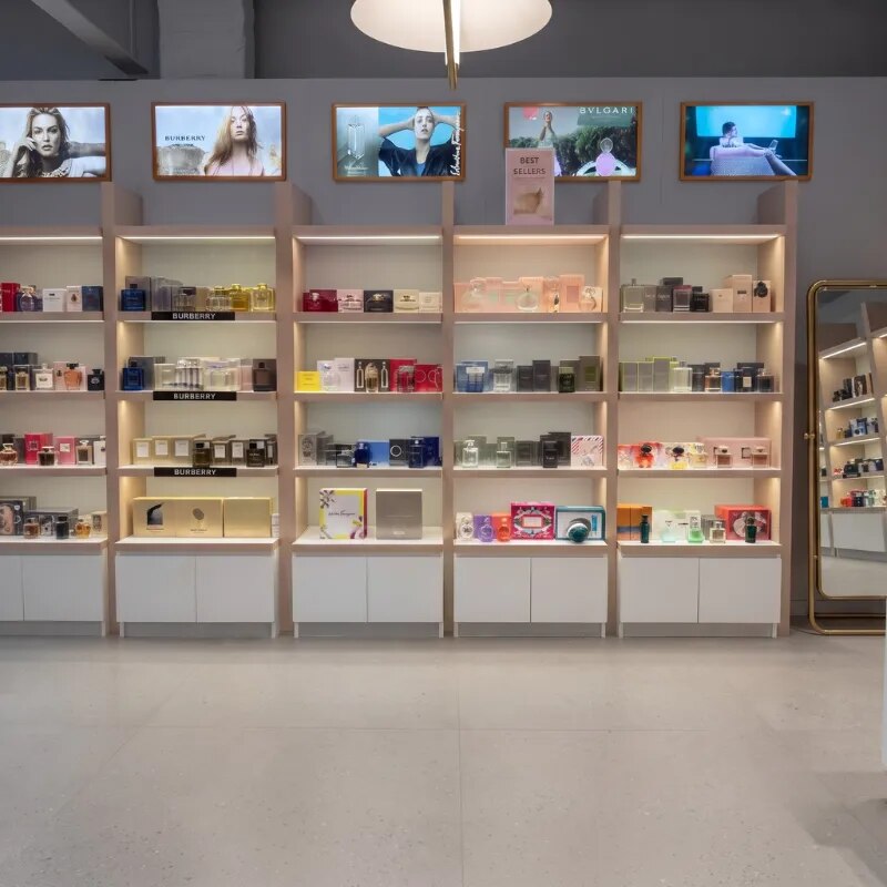 Cosmetic Shop Rack -12 image 1