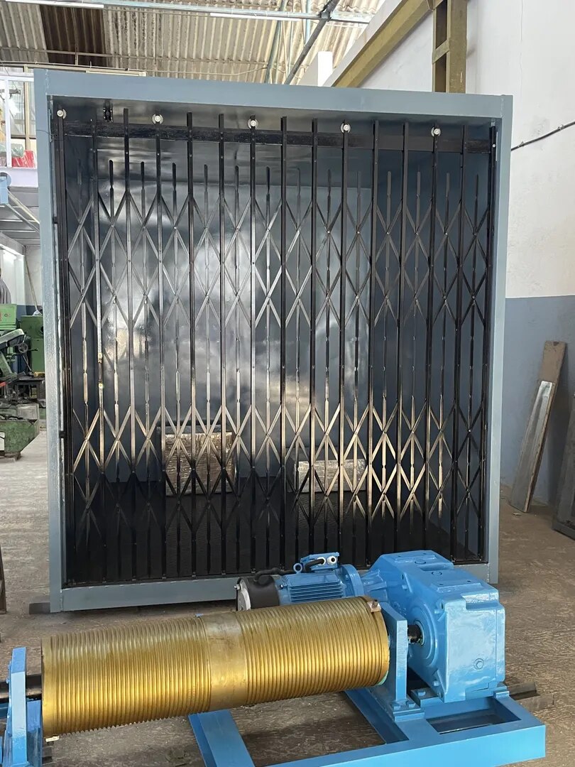 Goods Lift image 1