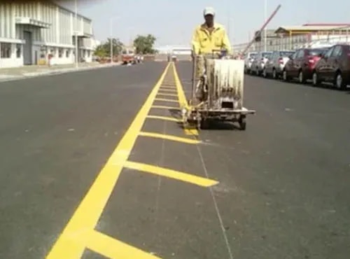 Hot Melt Thermoplastic Road Marking Service image 1