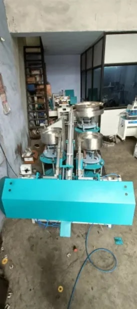 UPVC DOUBLE NAIL CLAMP AUTOMATIC ASSEMBLY MACHINE image 1