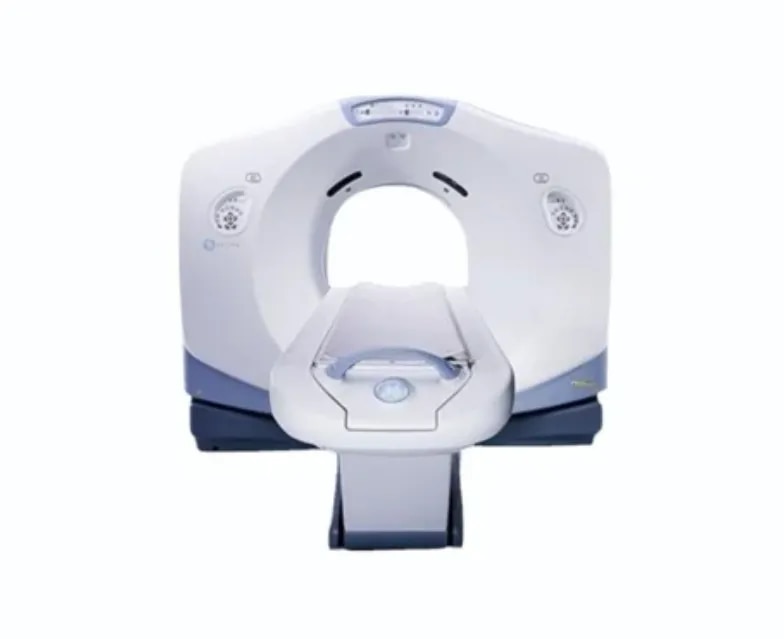 GE Healthcare Optima MR450w 3T Magnetic Resonance Imaging Machine image 1
