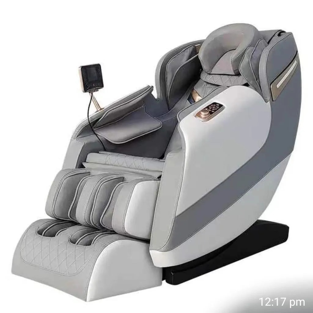 MASSAGE CHAIR image 1