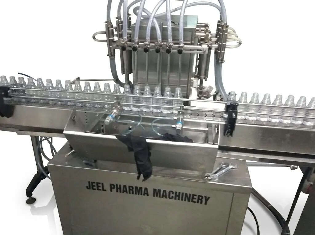 Automatic volumetric liquid filling machine image 1