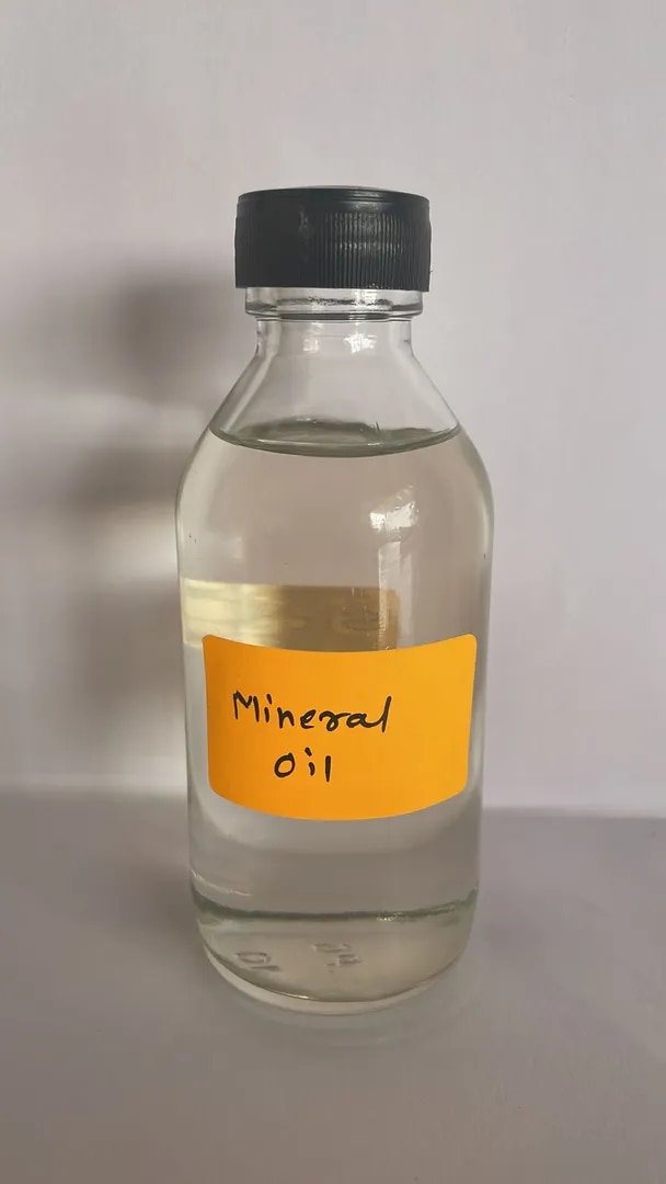 LOW AROMATIC WHITE SPIRIT image 1