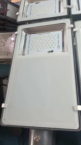 Semi Integrated Solar Street Light 9W image 1