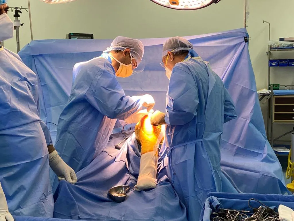 Total Knee Replacement image 5