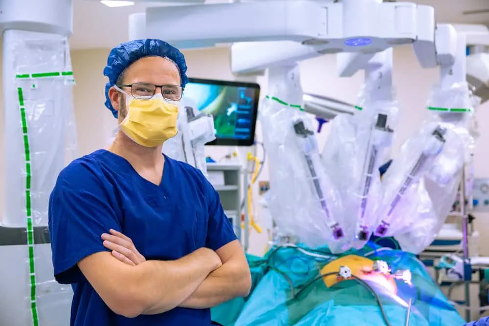 ROBOT ASSISTED LIVER SURGERY image 1