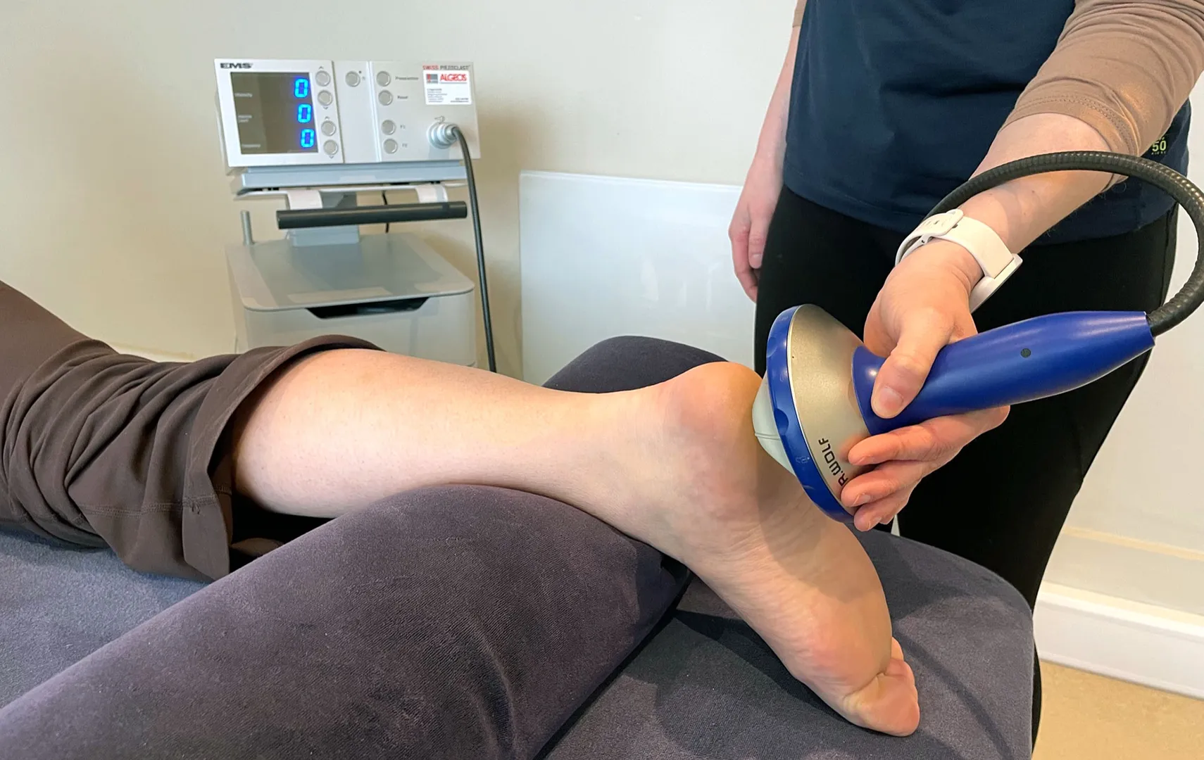 Focused Shockwave Therapy (FSWT) image 1