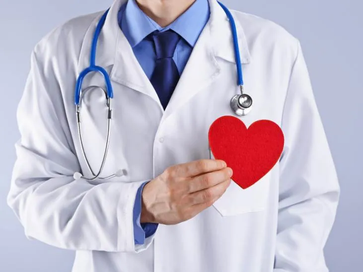 Cardiologist  image 1