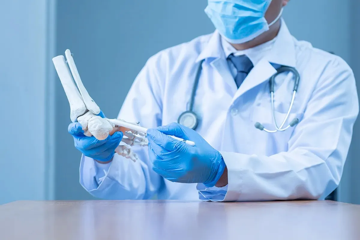 Orthopedic Doctor in Bibwewadi, Dhankawadi, Pune image 1