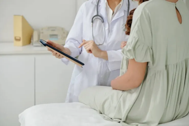 Adolescent Gynaecologist image 1