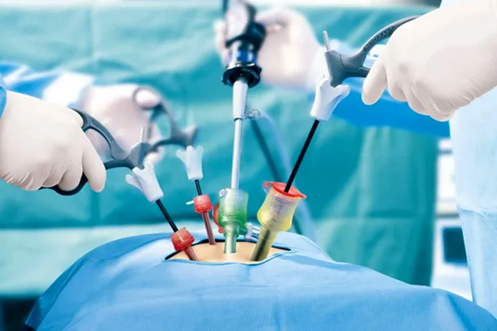 Laparoscopic Gynaecologist image 1