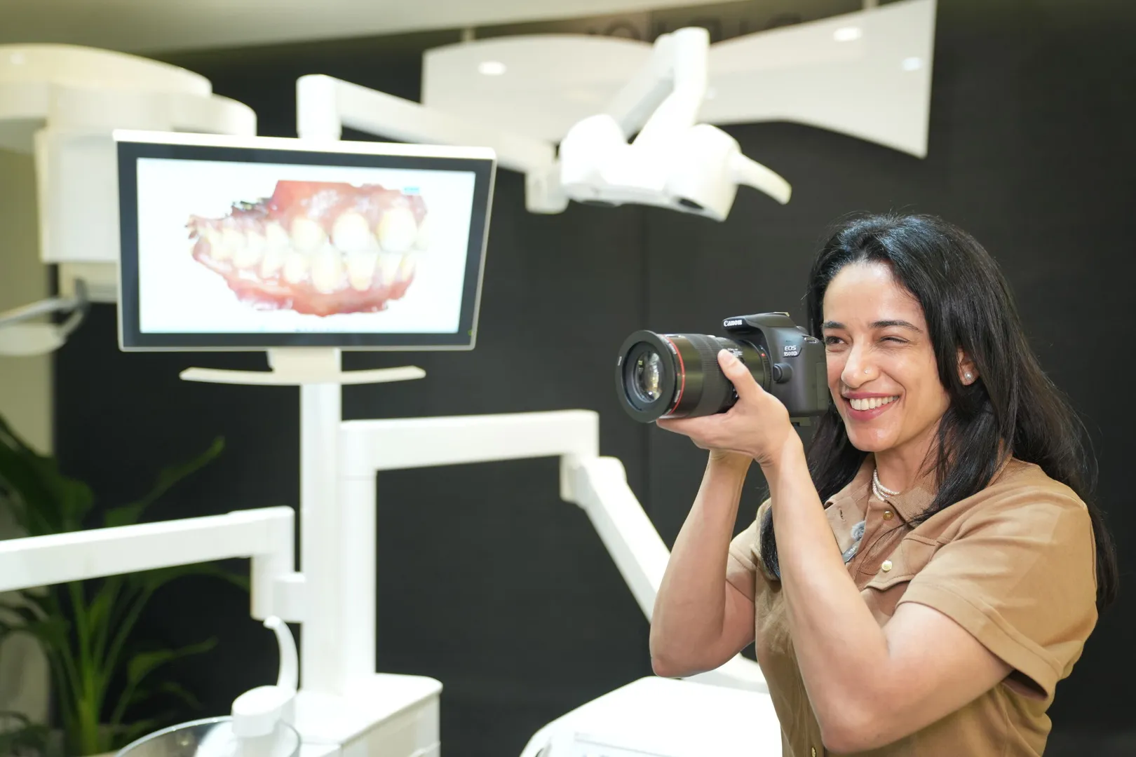 Smile Design & Facial-Driven Dentistry image 1