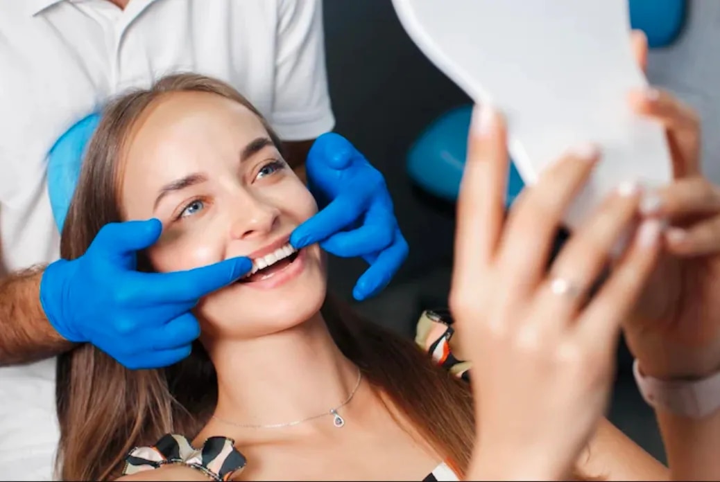 Laser Teeth Whitening image 1