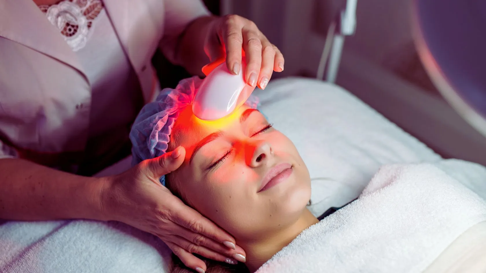 LASER ANTI AGEING TREATMENT image 1