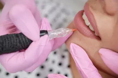 Micropigmentation for Lips and Eyebrows service image