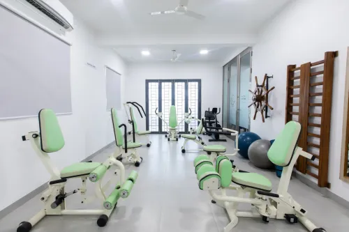 Isokinetic gym service image