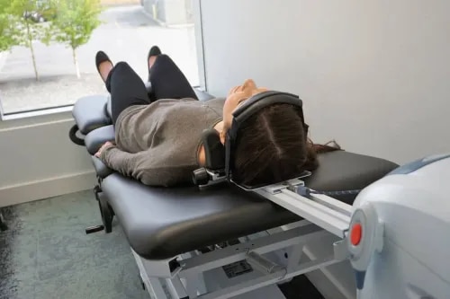Intermittent Traction Therapy  service image