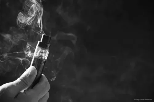 E-Cigarettes and Vaping service image