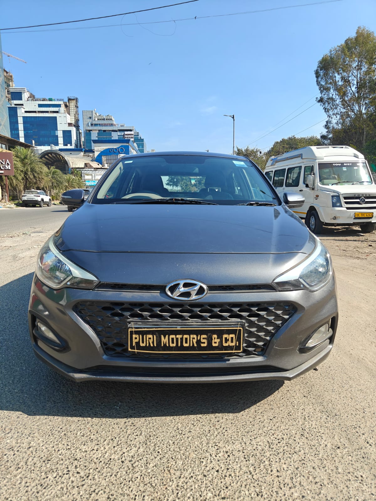 HYUNDAI I2