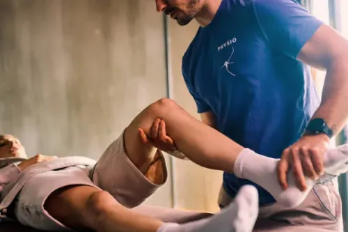Meniscus Injury service image