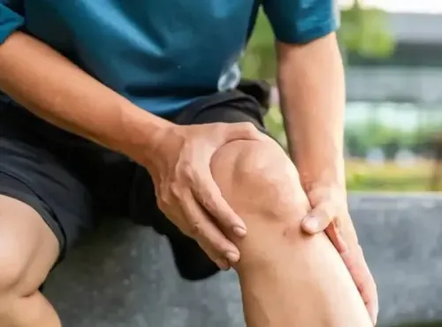 Knee Pain Treatment service image