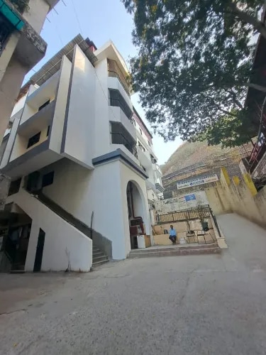 Rehmaniya Hospital service image
