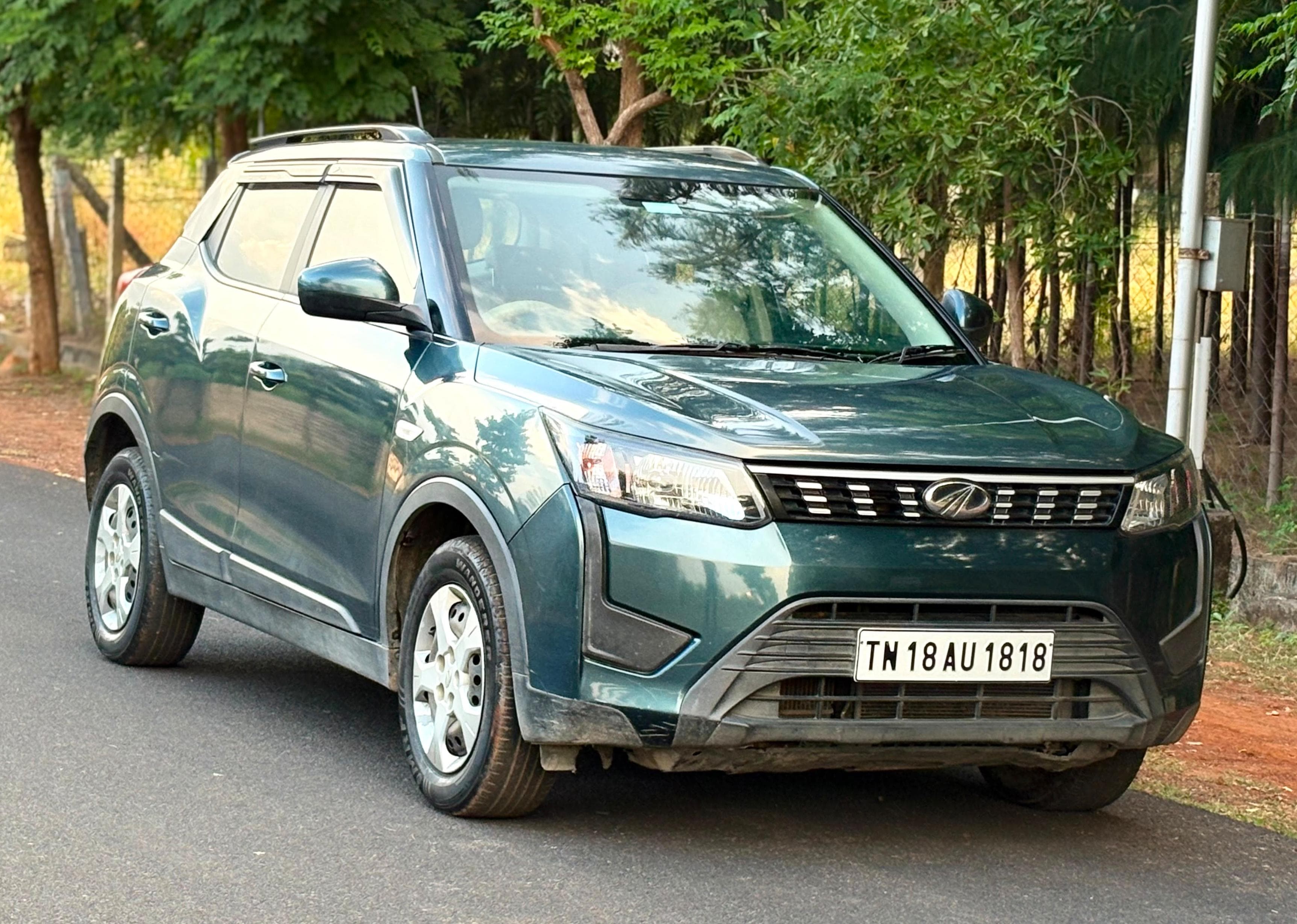 MAHINDRA 