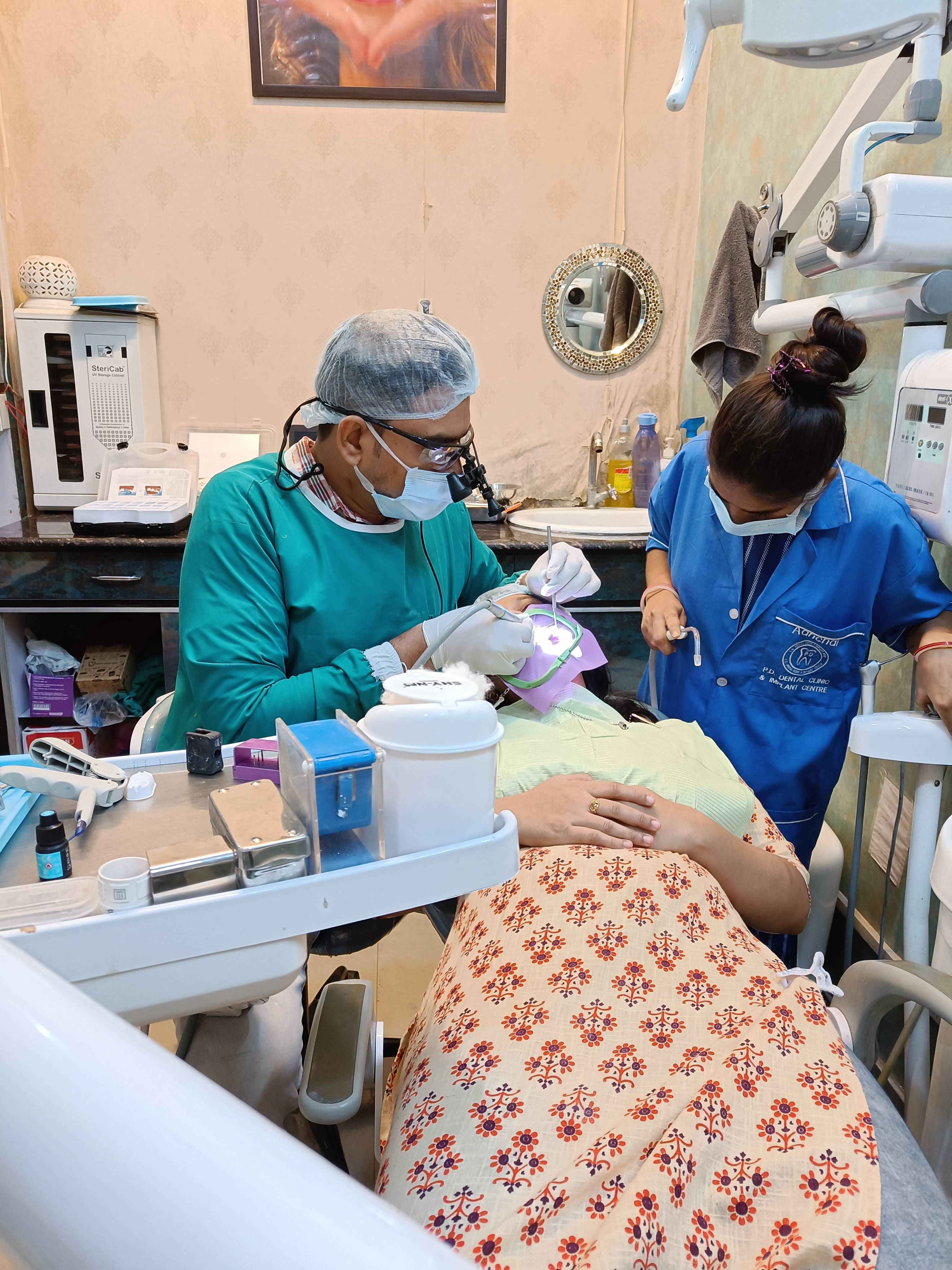 Dr Navratna Singh